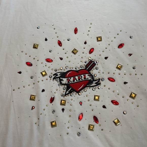 Karl Lagerfeld Paris Heart Patch Embellished Logo Tee sz S - Picture 6 of 12